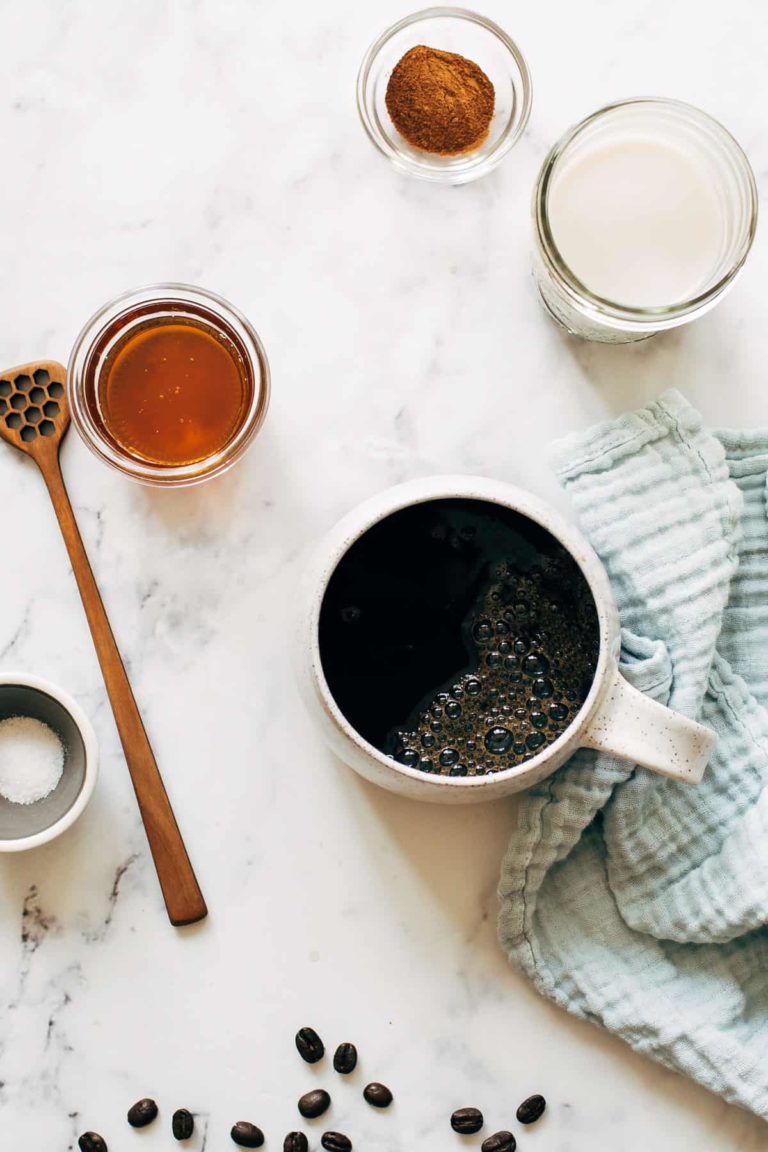 Oatmilk Honey Latte
